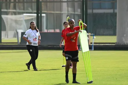 التمرين الأخير لمنتخب الكرة  النسائية تحت ٢٠ سنة قبل السفر لغينيا الإستوائية