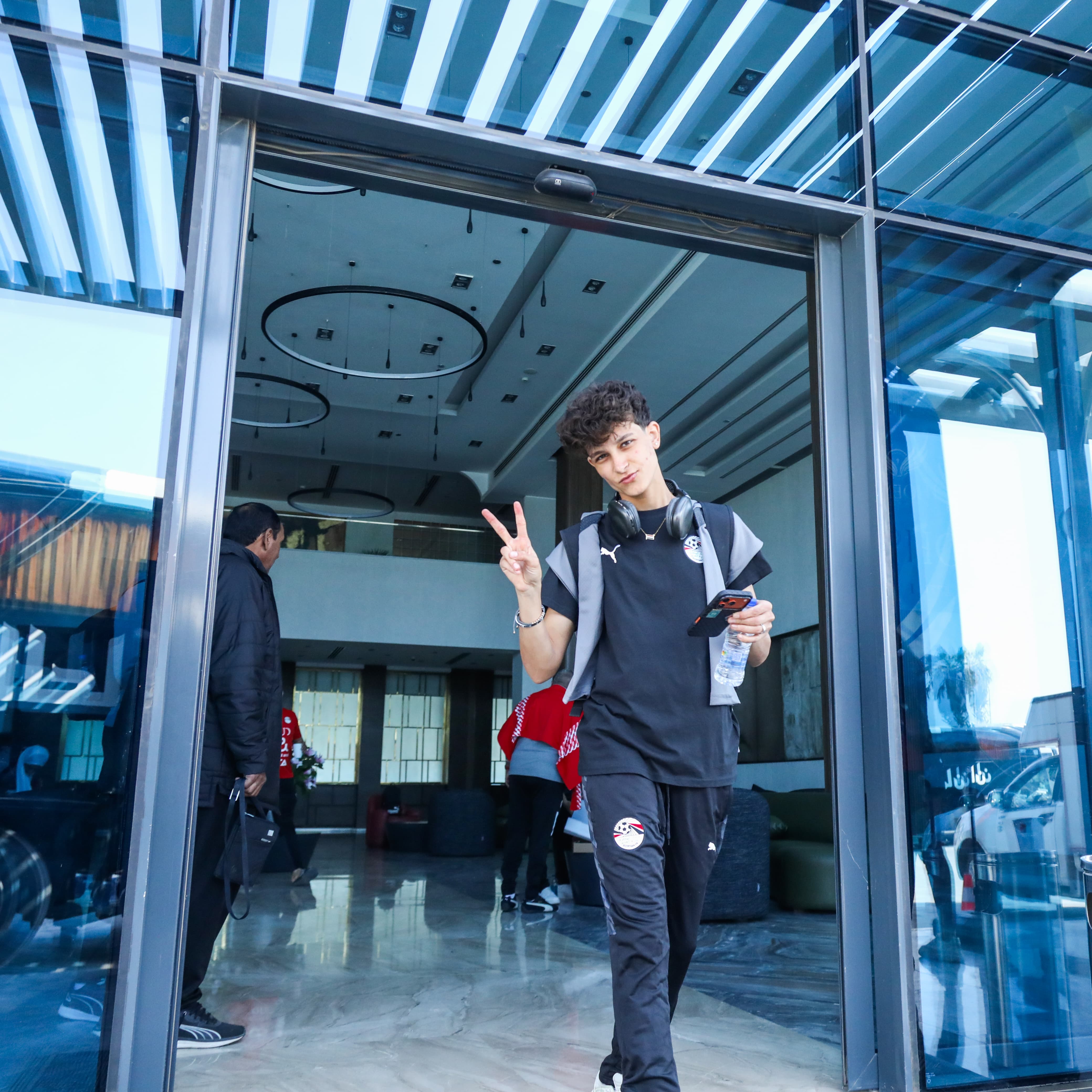 بعثة منتخب مصر للكرة النسائية تغادر إلى السعودية 