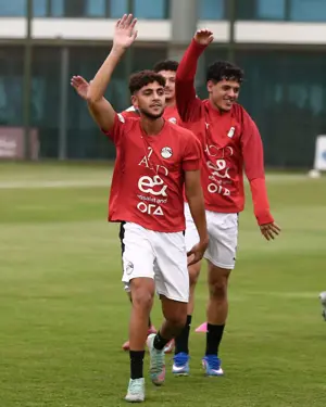 منتخب الشباب يواصل استعداداته لمواجهة روسيا ودياً