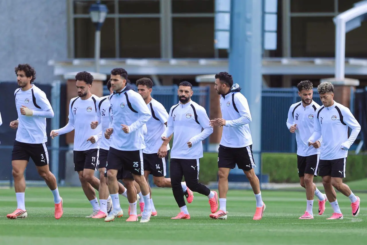 بالصور.. منتخب مصر يواصل تدريباته في "سبوكين"