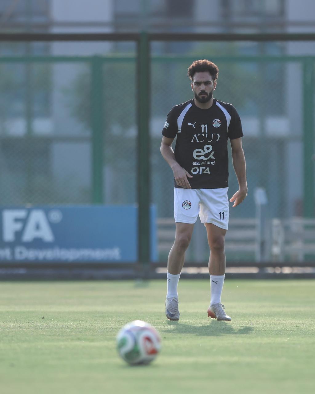 بالصور: منتخب مصر يواصل تدريباته استعدادا لروسيا بحضور مرموش وعبد الكريم