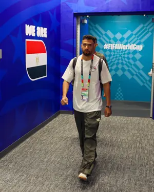 بالصور.. وصول منتخب مصر لملعب مواجهة استراليا بكأس العالم