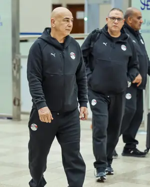 وصول بعثة منتخب مصر إلى جدة لمواجهة السعودية الجمعة