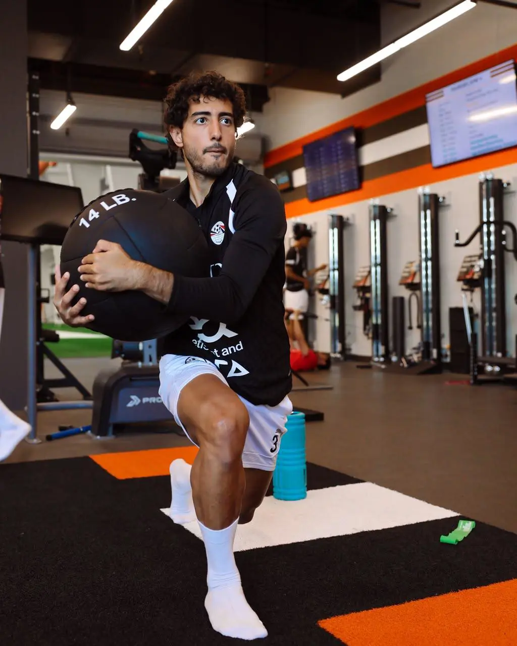 منتخب مصر يواصل تدريباته استعداداً لودية البرازيل  