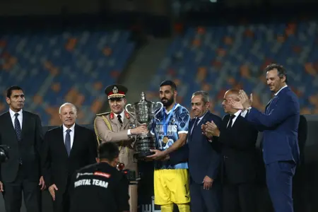 بالصور: مراسم تتويج بيراميدز بكأس مصر