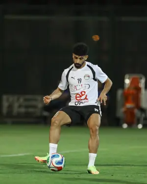 بالصور: المنتخب يخوض تدريبه الثاني في معسكر مايو استعدادا للقاء روسيا