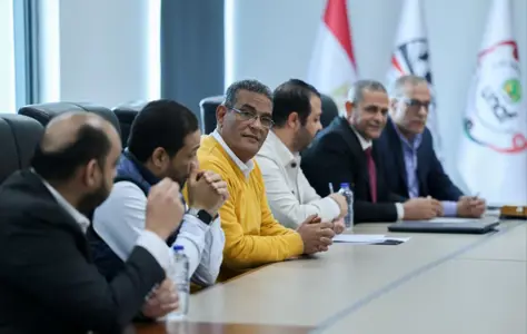 بالصور: أبوريدة يجتمع مع مجموعة من رؤساء الأندية