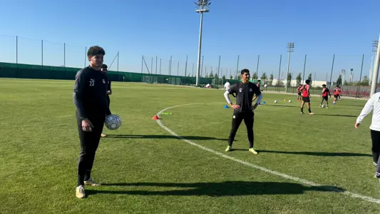 بالصور: منتخب الناشئين يختتم تحضيراته للقاء تنزانيا في نصف نهائي كأس أفريقيا