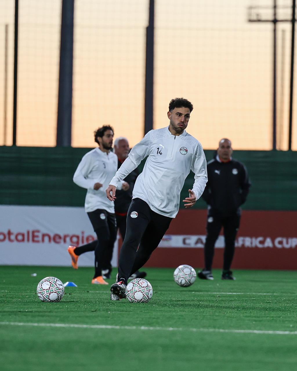 منتخب مصر يواصل تدريباته استعدادًا لضربة البداية أمام زيمبابوي في كأس الأمم الأفريقية