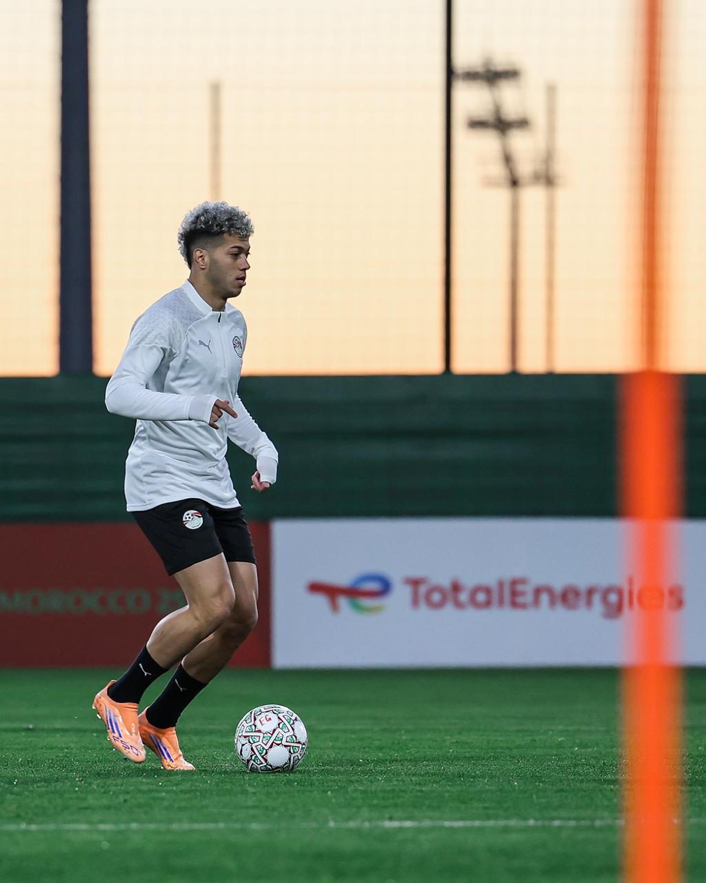 منتخب مصر يواصل تدريباته استعدادًا لضربة البداية أمام زيمبابوي في كأس الأمم الأفريقية