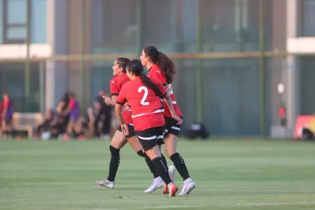 منتخب مصر للكرة النسائية  يفوز على تونس ودياً بركلات الترجيح 