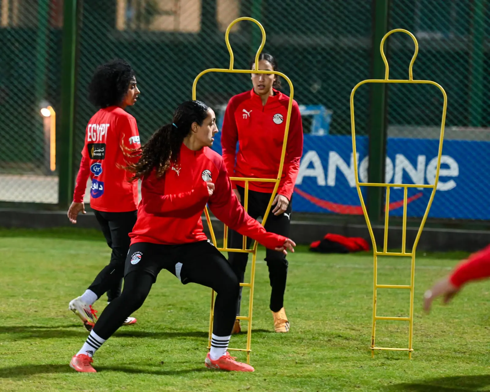 المنتخب الوطني للكرة النسائية يختتم تحضيراته لودية الجزائر الثانية