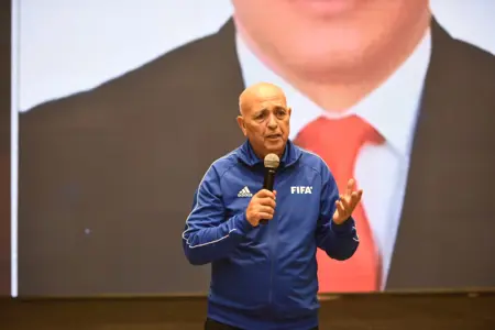 ختام ورشة عمل «فيفا» لكرة القدم للهواة في مصر