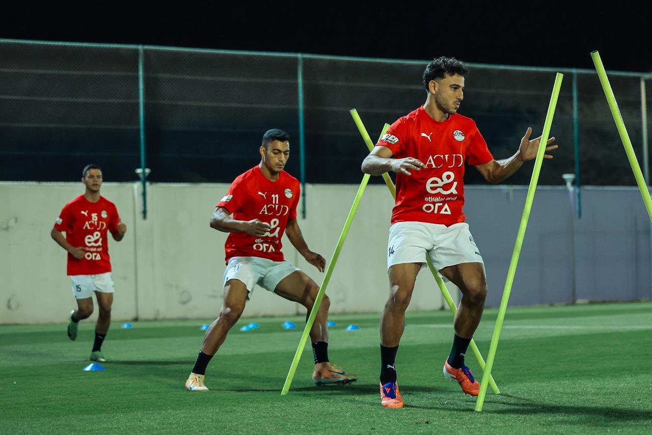 منتخب مصر يختتم تحضيراته لمواجهة أوزبكستان في دورة العين