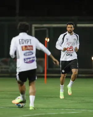 بالصور: المنتخب يخوض تدريبه الثاني في معسكر مايو استعدادا للقاء روسيا