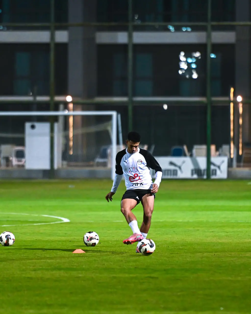 منتخب مصر المشارك في كأس العرب يختتم تدريباته قبل السفر للدوحة