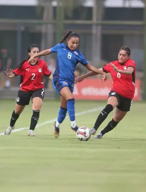 منتخب مصر للكرة النسائية  يفوز على تونس ودياً بركلات الترجيح 