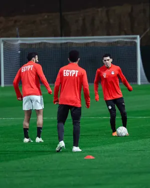 منتخب مصر يخوض أولى تدريباته بمدينة أكادير استعدادًا لمواجهة زيمبابوي بأمم أفريقيا