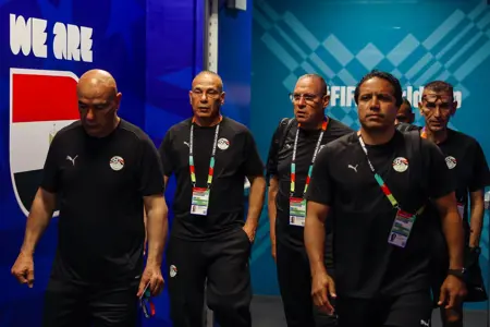 بالصور.. وصول منتخب مصر لملعب مواجهة استراليا بكأس العالم