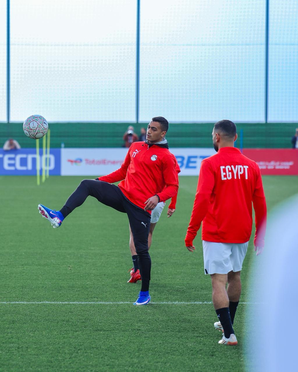 منتخب مصر يختتم تدريباته قبل مواجهة بنين غدًا