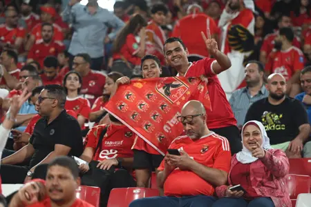 الحضور الجماهيري من نهائي كأس السوبر بدولة الإمارات