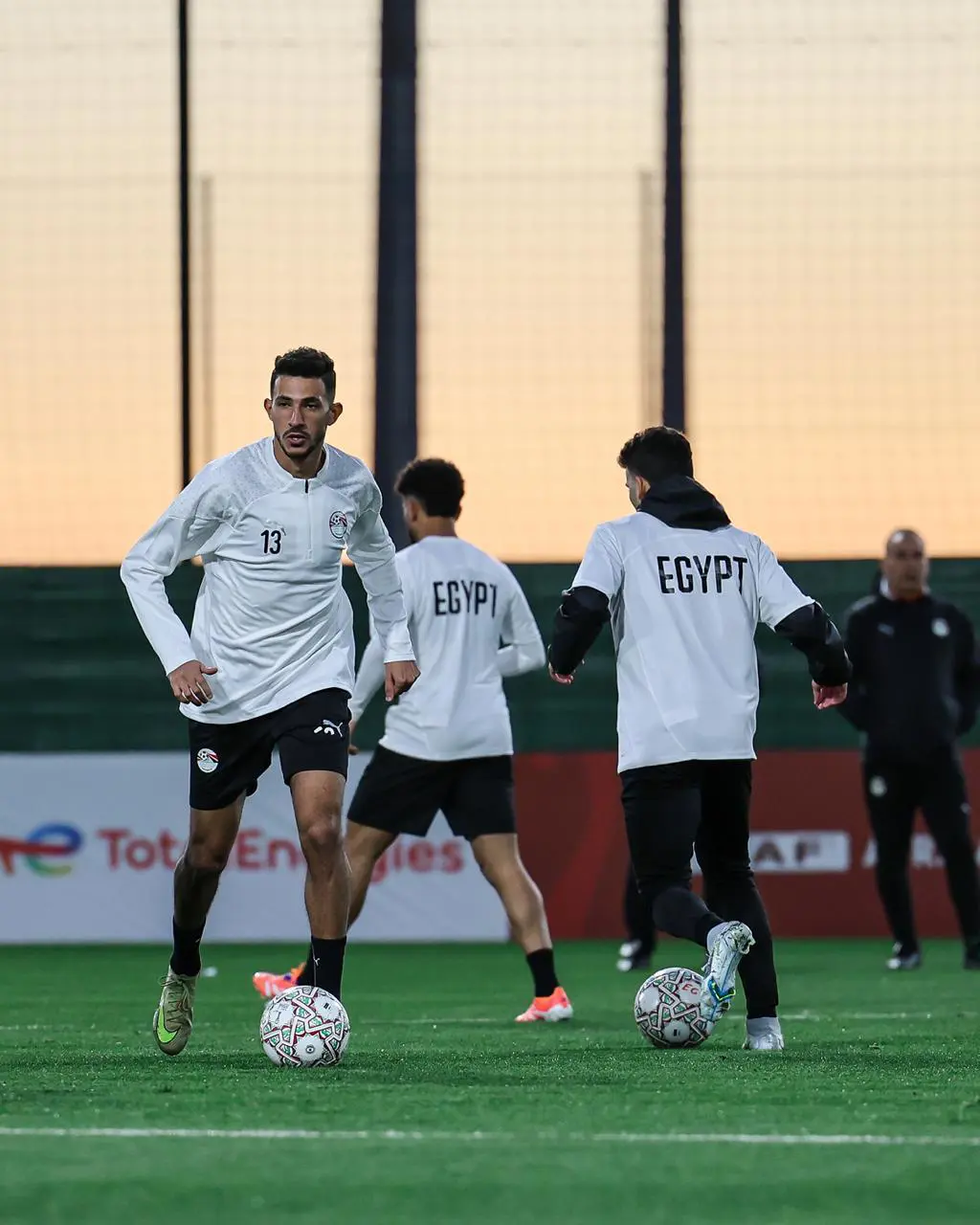 منتخب مصر يواصل تدريباته استعدادًا لضربة البداية أمام زيمبابوي في كأس الأمم الأفريقية