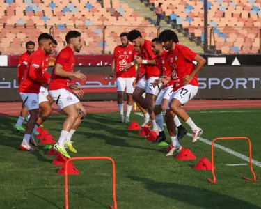 احماء منتخب مصر المشارك في كأس العرب قبل لقاء الجزائر