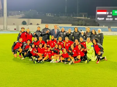 بالصور: منتخب الكرة النسائية يتفوق على شقيقه السعودي ودياً