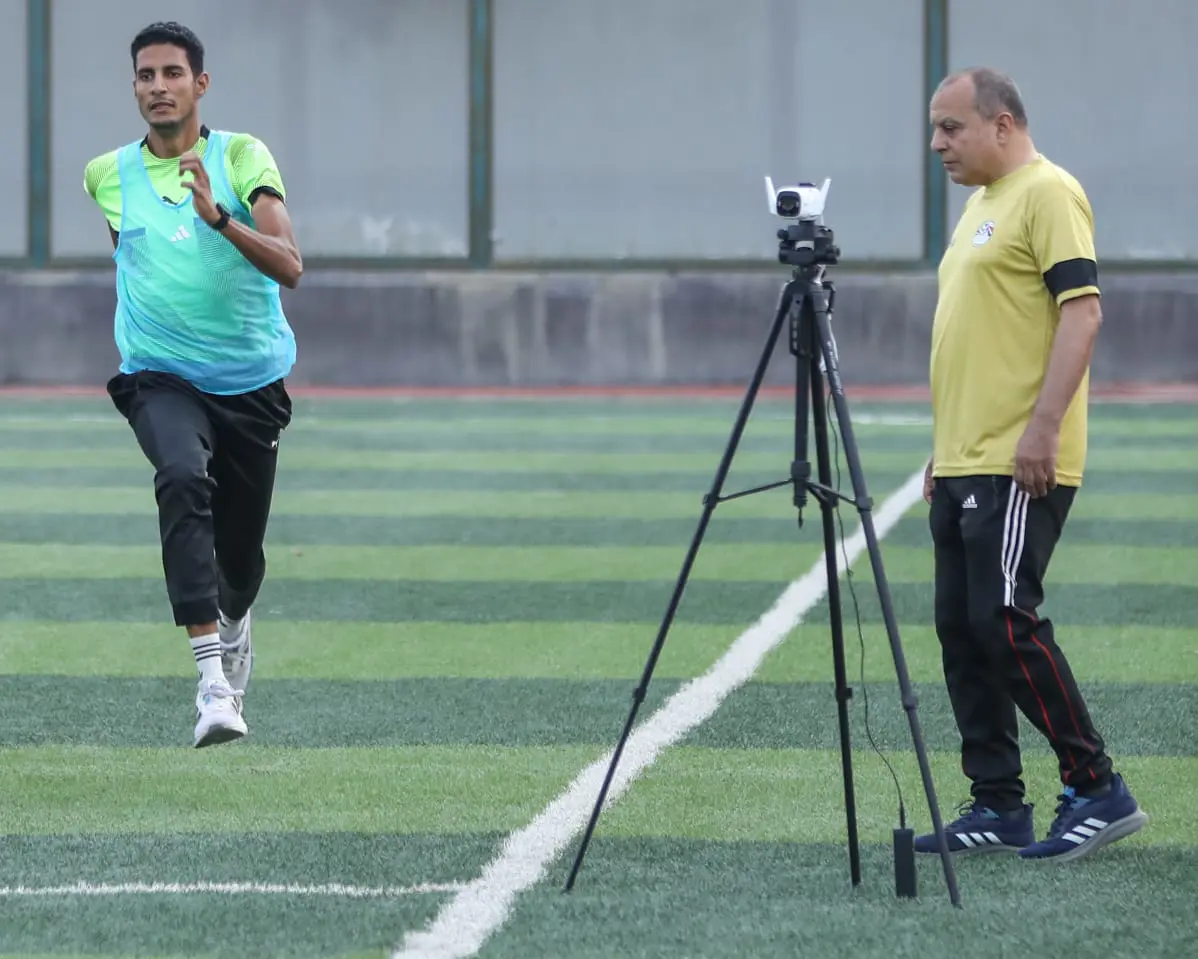 محاضرات نظرية وعملية للمحاضرين ومعدى اللياقة البدنية للحكام