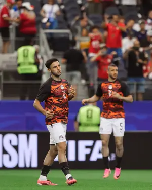 بالصور.. لاعبو منتخب مصر يخوضون فترة الإحماء قبل مواجهة أستراليا في المونديال 