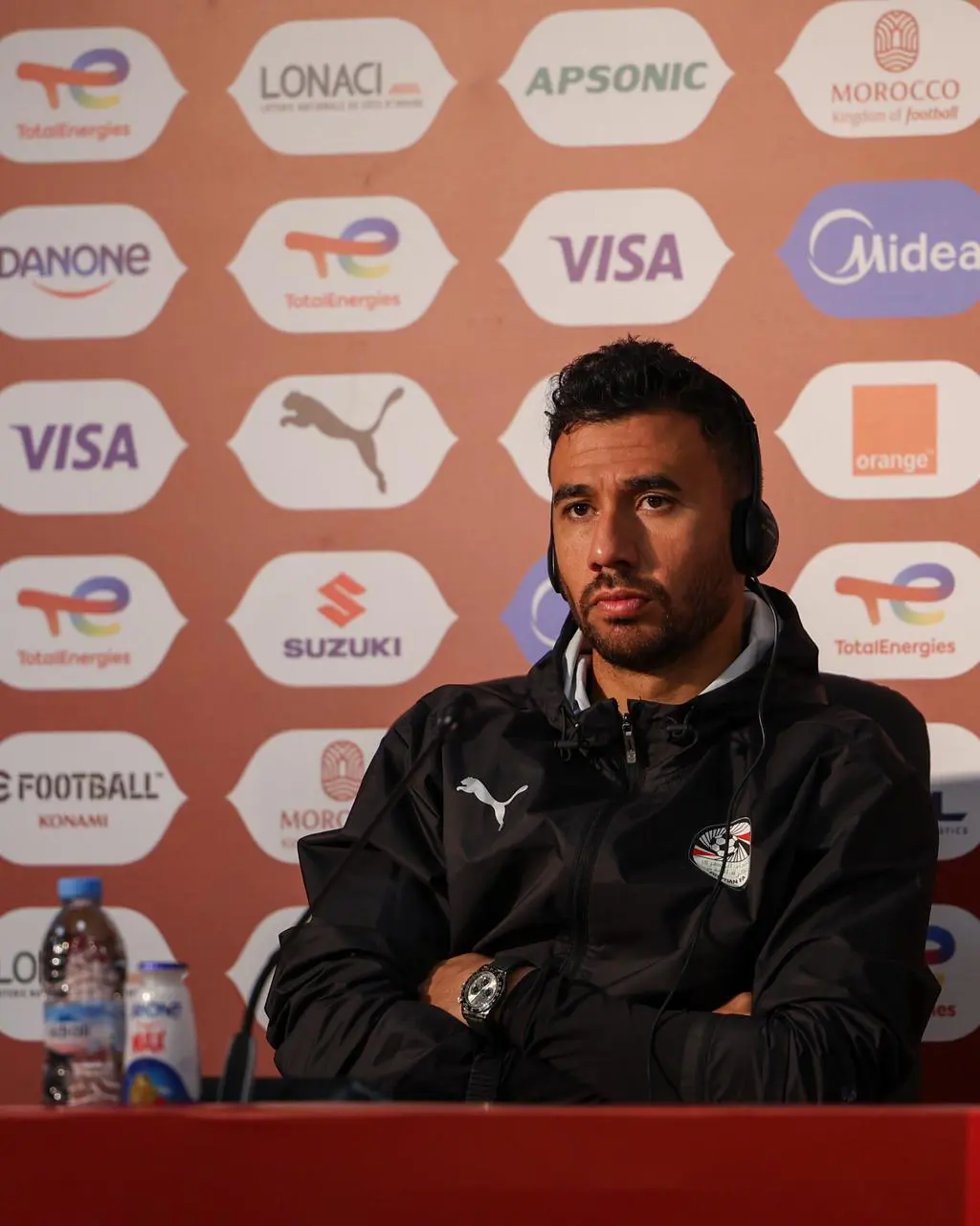 حسام حسن و"تريزيجيه" في المؤتمر الصحفي قبل لقاء كوت ديفوار غدا