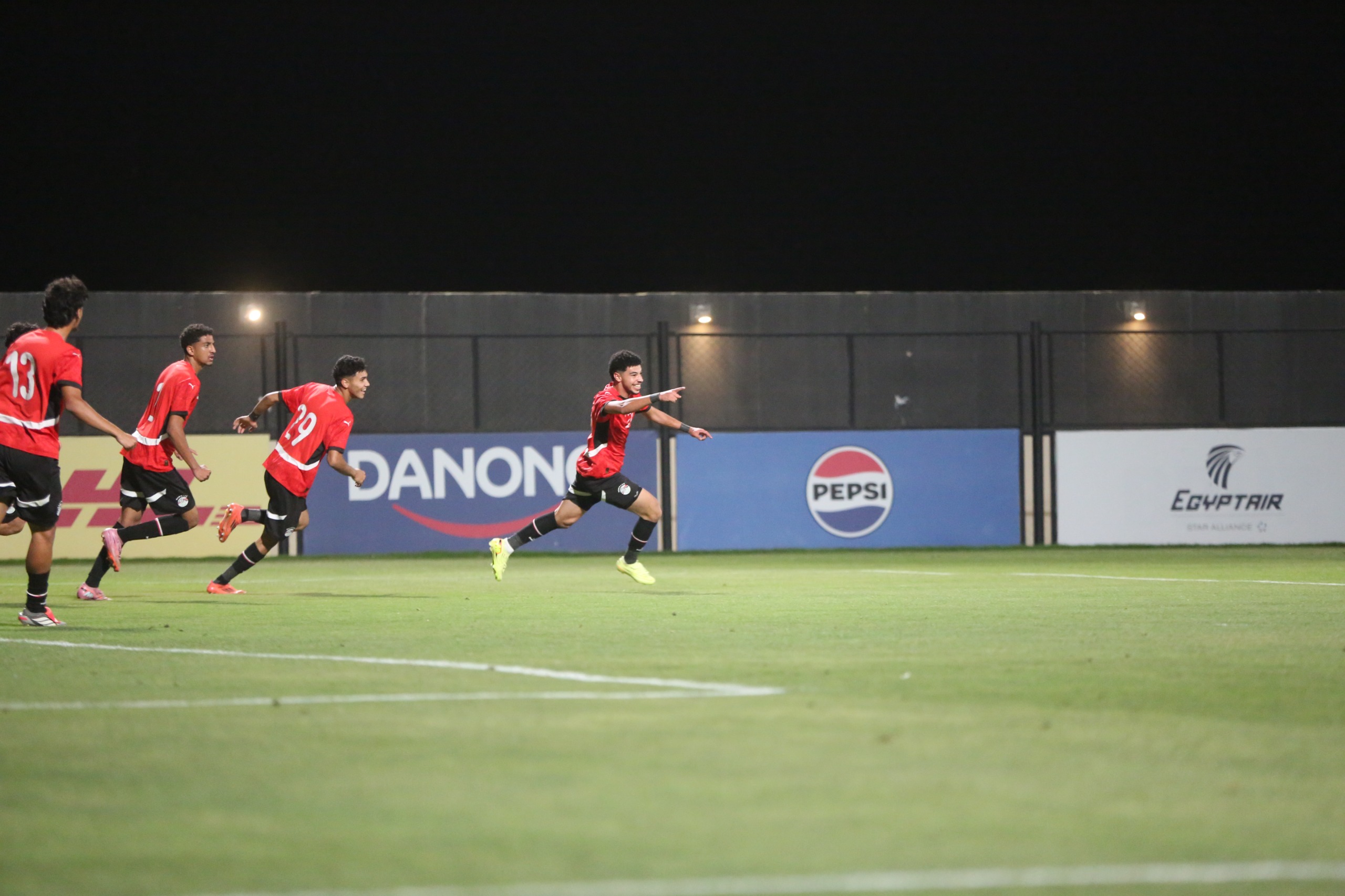 بالصور: منتخب الشباب يكرر فوزه على نظيره العماني (2 - 1) ودياً