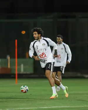 بالصور: المنتخب يخوض تدريبه الثاني في معسكر مايو استعدادا للقاء روسيا