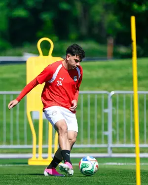 بالصور.. منتخب مصر يختتم تدريباته استعداداً لمواجهة بلجيكا غداً