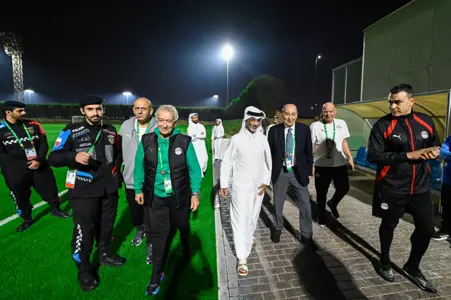وزير الشباب والرياضة القطري يحضر مران منتخب مصر المشارك في كأس العرب