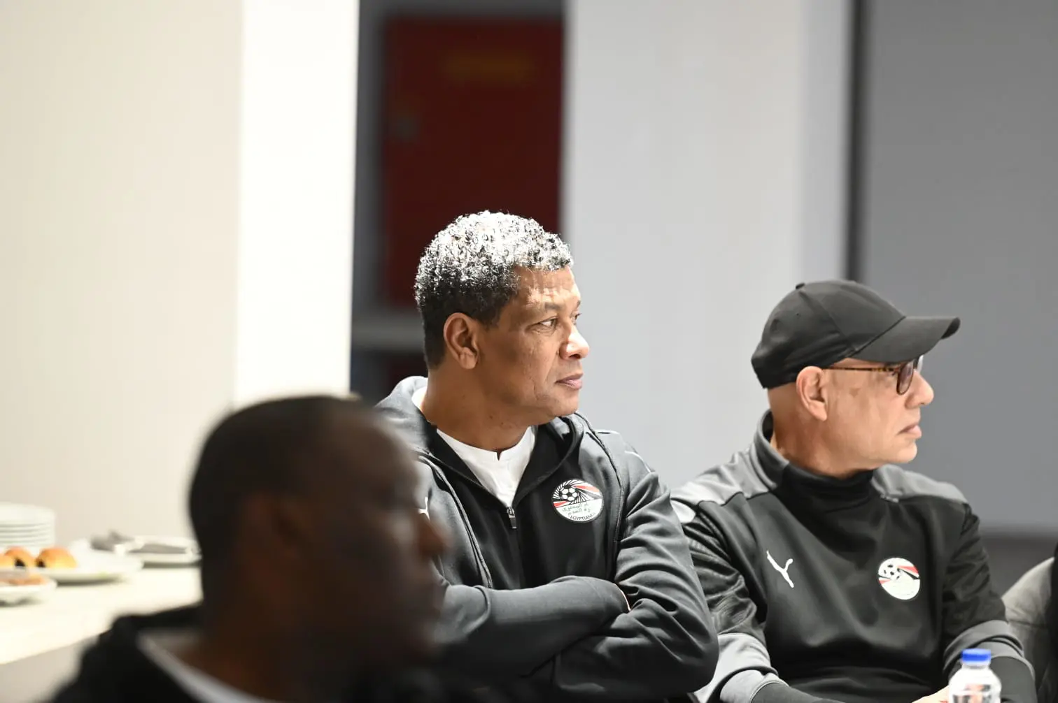 صور محاضرة pro1  عن طرق التعامل مع وسائل الإعلام