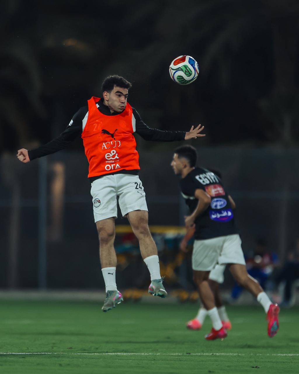منتخب مصر يخوض تدريبه الأول في جدة استعداداً لودية السعودية 