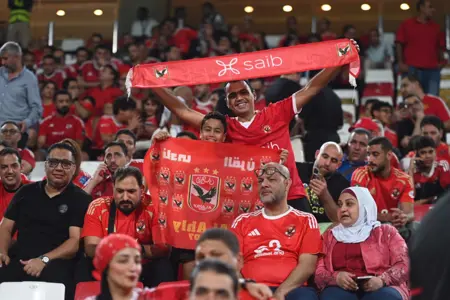 الحضور الجماهيري من نهائي كأس السوبر بدولة الإمارات