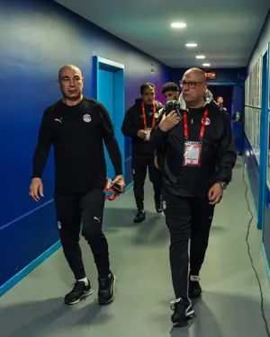 وصول منتخب مصر لملعب إسبانيول قبل مواجهة إسبانيا