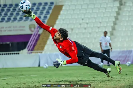 في حضور أبو ريدة.. المنتخب الوطني يتدرب على ملعب هزاع بن زايد استعدادًا لأوزبكستان