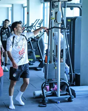 بالصور: المنتخب الوطني يتدرب في (الجيم) استعدادا للقاء روسيا
