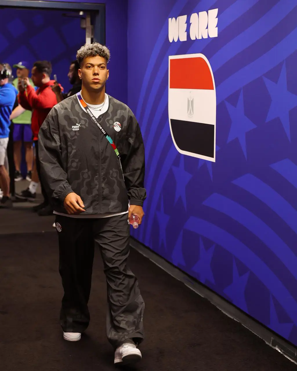 بالصور.. وصول منتخب مصر إلى ملعب مواجهة إيران في المونديال
