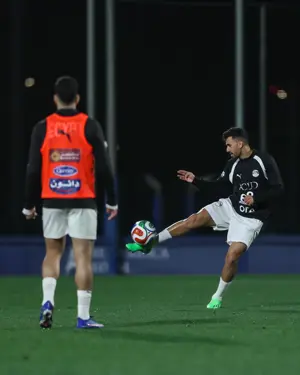 منتخب مصر يخوض تدريبه في "إسبانيول" استعداداً لودية إسبانيا