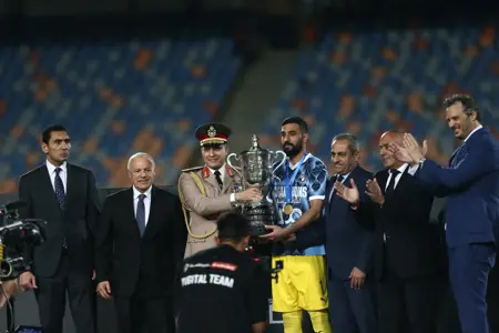 بالصور: مراسم تتويج بيراميدز بكأس مصر