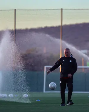 منتخب مصر يتدرب بملعب تغازوت استعداداً لمواجهة كوت ديفوار 