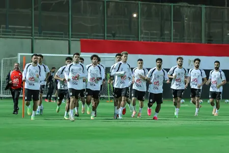 بالصور: المنتخب يخوض تدريبه الثاني في معسكر مايو استعدادا للقاء روسيا