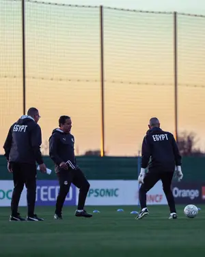 منتخب مصر يتدرب بملعب تغازوت استعداداً لمواجهة كوت ديفوار 