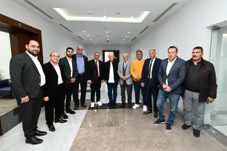 بالصور: أبوريدة يجتمع مع مجموعة من رؤساء الأندية