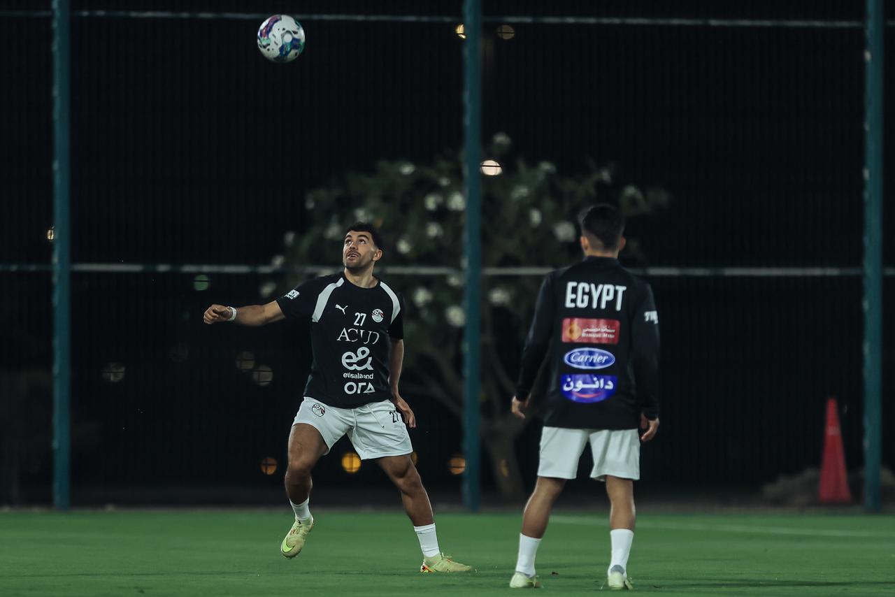 منتخب مصر يخوض تدريبه الأول في جدة استعداداً لودية السعودية 