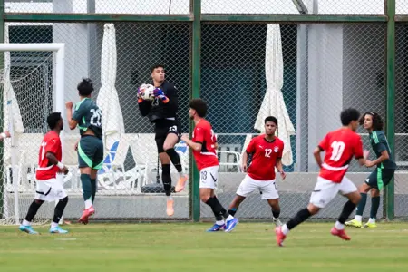 بالصور منتخب الشباب يتعادل سلبياً مع الجزائر في الودية الثانية